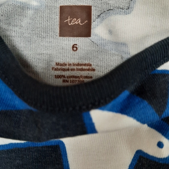 Dress - Picture 2 of 2